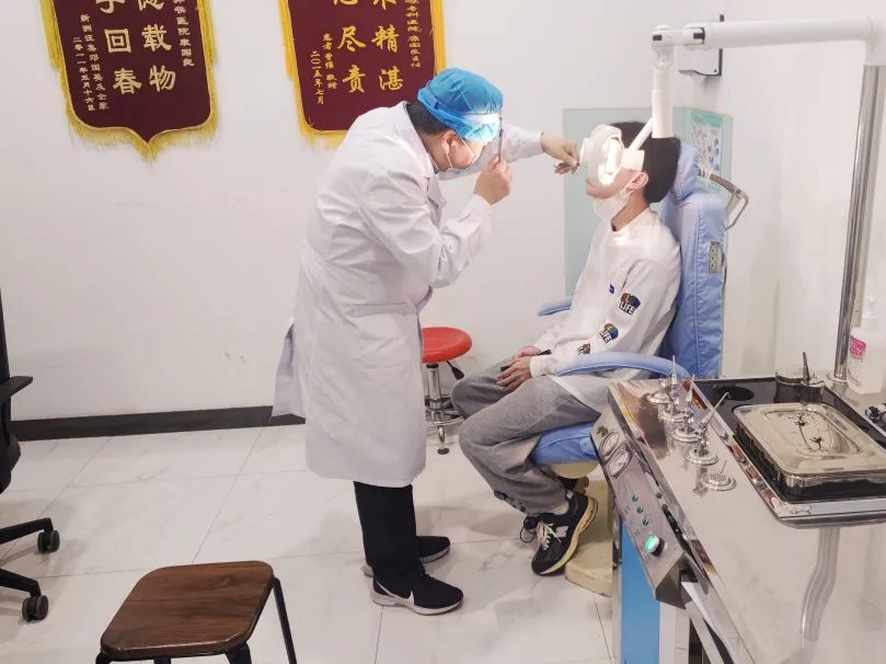 耳硬化症听力悄然下降，武汉民生耳鼻喉专科医院姚行齐院长亲自上阵为其进行镫骨手术！
