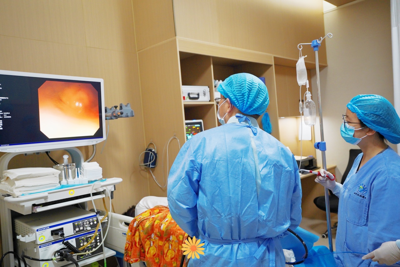 1768201965432804.jpg 肠镜检查.jpg